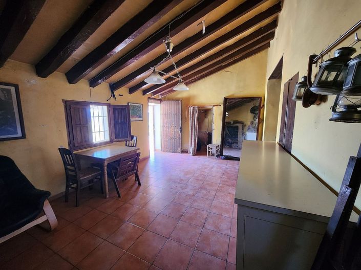 Image No.10-Maison de campagne de 5 chambres à vendre à Caudete
