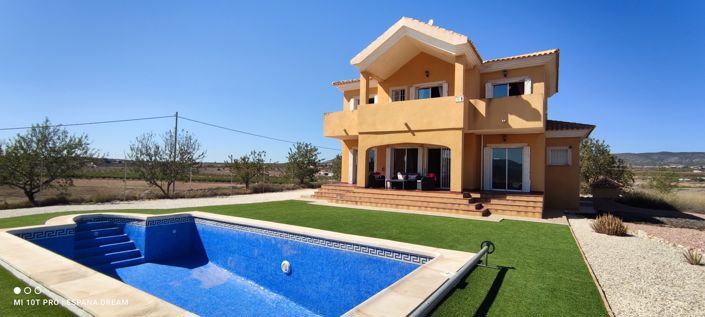 Image No.3-4 Bed Villa for sale