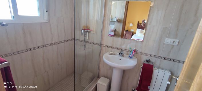 Image No.32-4 Bed Villa for sale