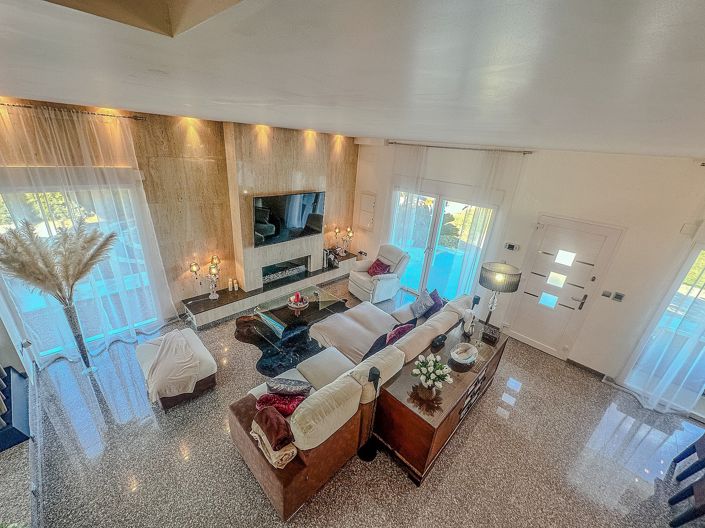 Image No.23-5 Bed Villa for sale