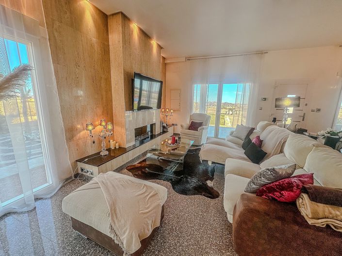 Image No.26-5 Bed Villa for sale