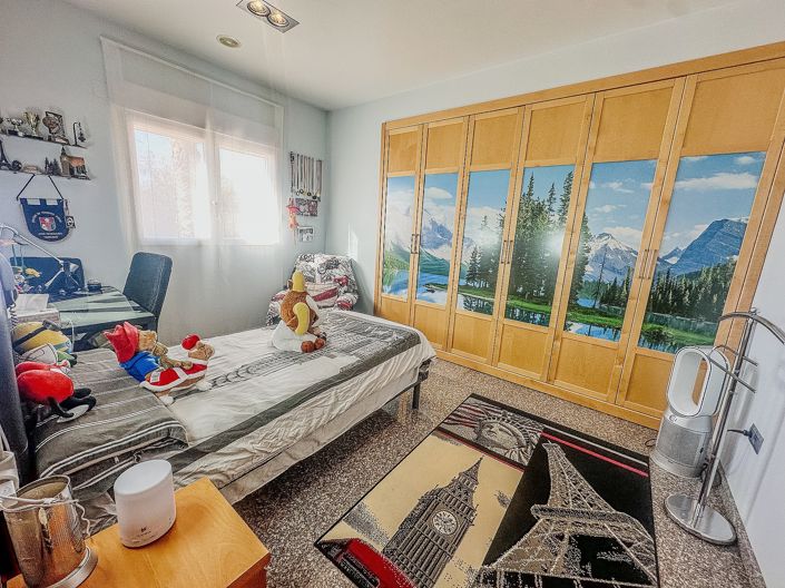 Image No.39-5 Bed Villa for sale