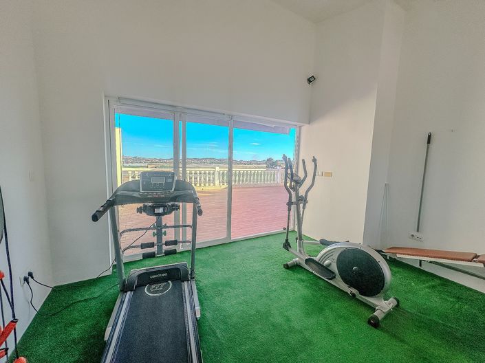 Image No.47-5 Bed Villa for sale