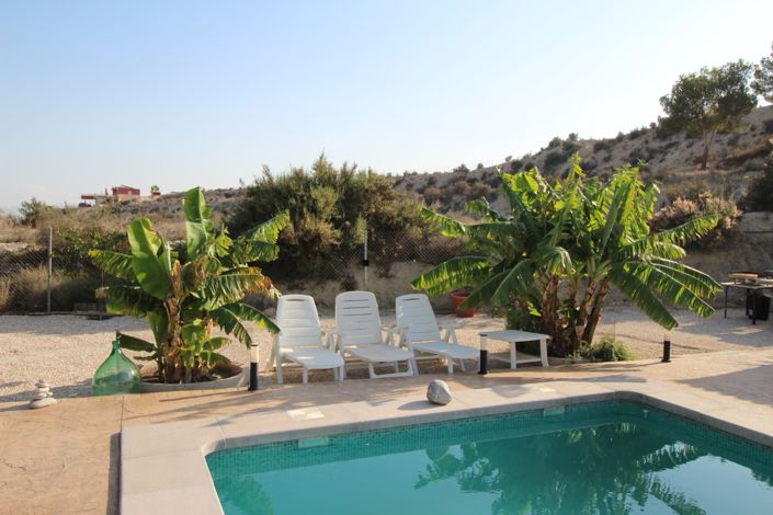 Image No.11-3 Bed Villa for sale