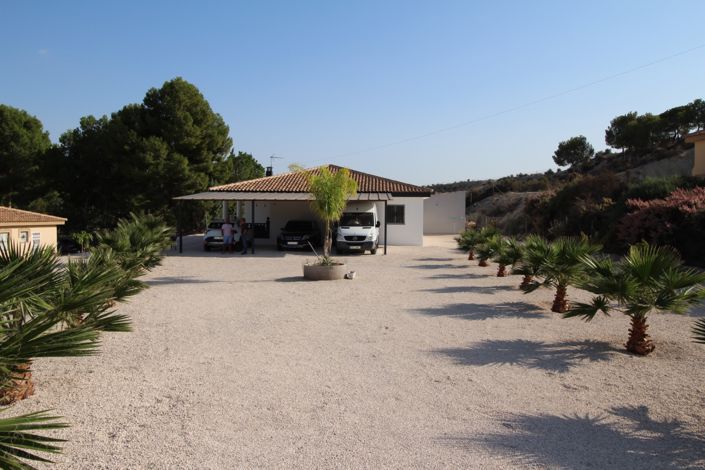 Image No.12-3 Bed Villa for sale