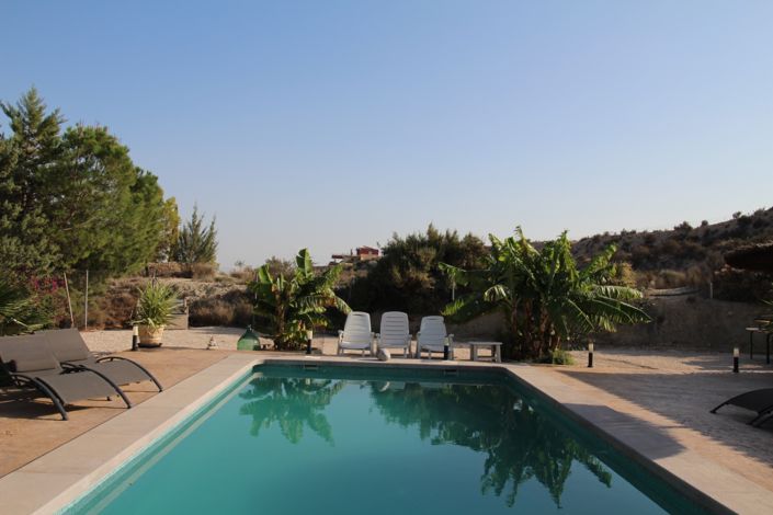 Image No.10-3 Bed Villa for sale