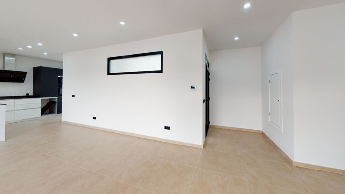 Image No.24-3 Bed Villa for sale