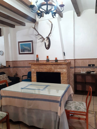 Image No.9-4 Bed Villa for sale