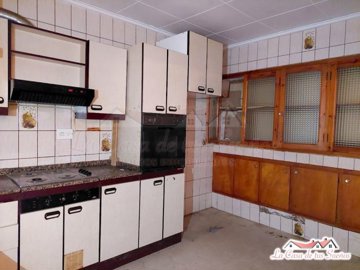 1 - Sax, Townhouse