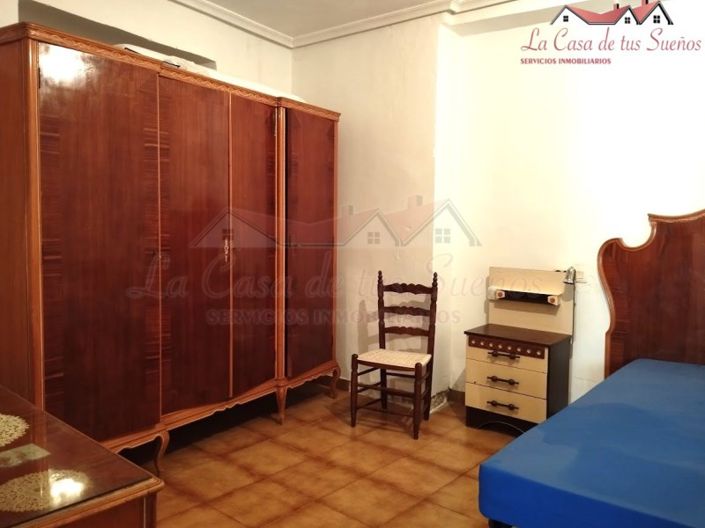 Image No.19-5 Bed Country House for sale