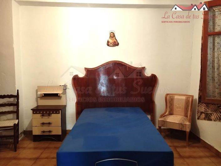 Image No.20-5 Bed Country House for sale