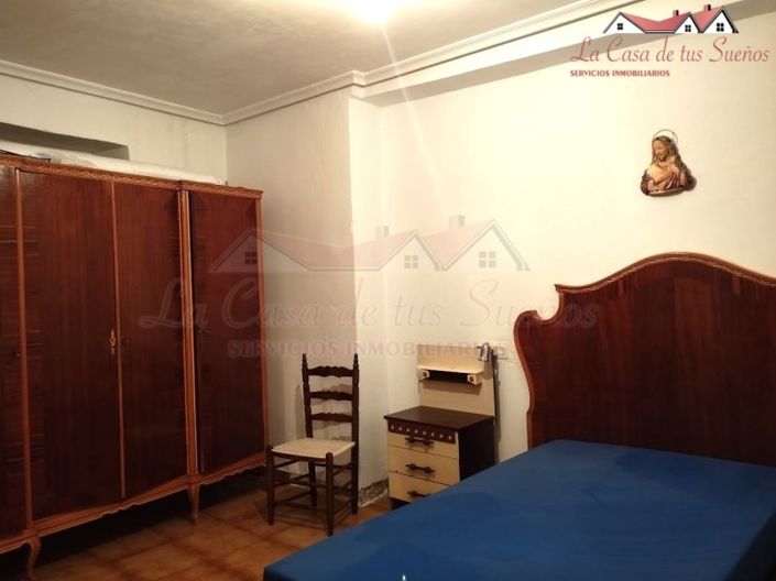 Image No.21-5 Bed Country House for sale