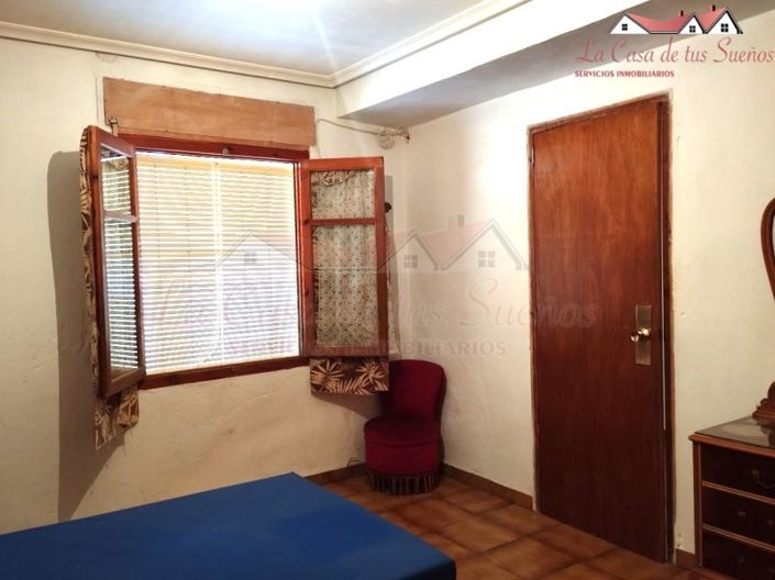 Image No.24-5 Bed Country House for sale