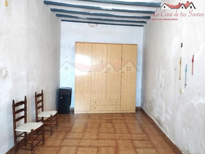 Image No.3-5 Bed Country House for sale