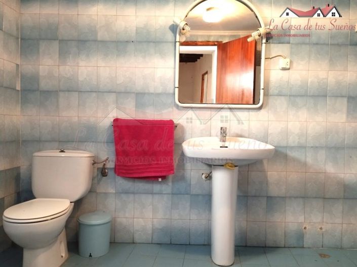 Image No.30-5 Bed Country House for sale