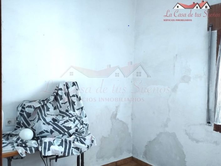 Image No.7-5 Bed Country House for sale