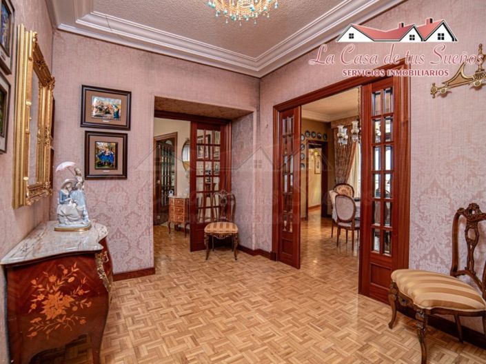 Image No.3-Maison de ville de 4 chambres à vendre à Petrer