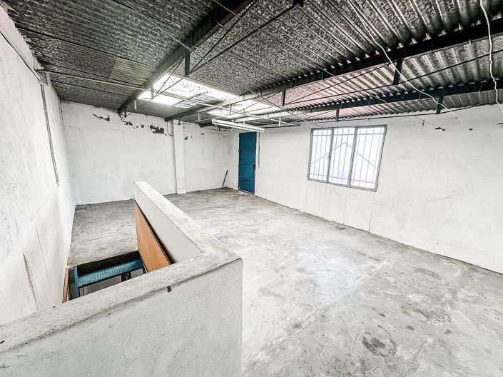 Image No.25-3 Bed Townhouse for sale