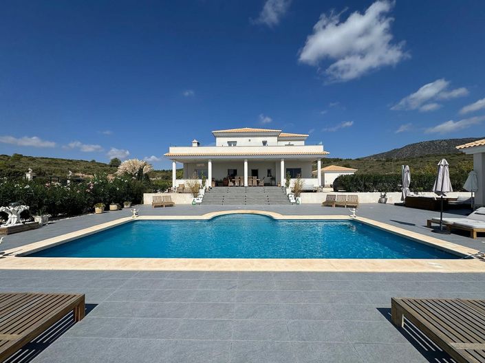 Image No.15-5 Bed Villa for sale
