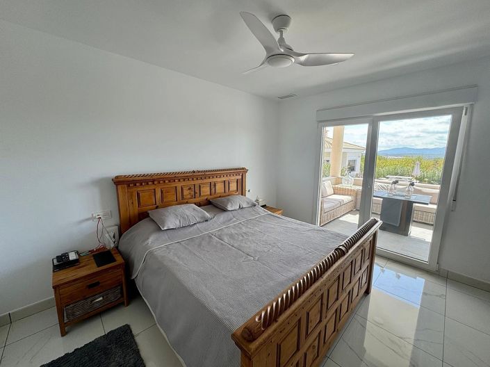 Image No.44-5 Bed Villa for sale