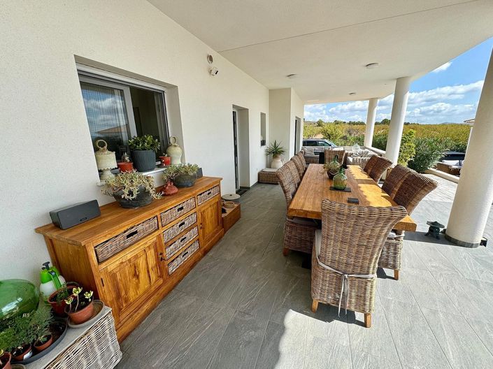 Image No.9-5 Bed Villa for sale