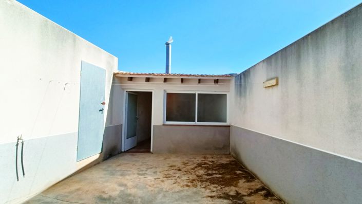 Image No.23-3 Bed Townhouse for sale