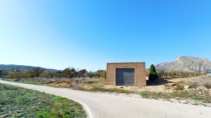 Image No.36-3 Bed Townhouse for sale