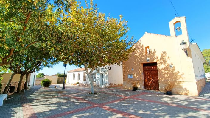 Image No.37-3 Bed Townhouse for sale