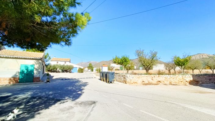 Image No.4-3 Bed Townhouse for sale