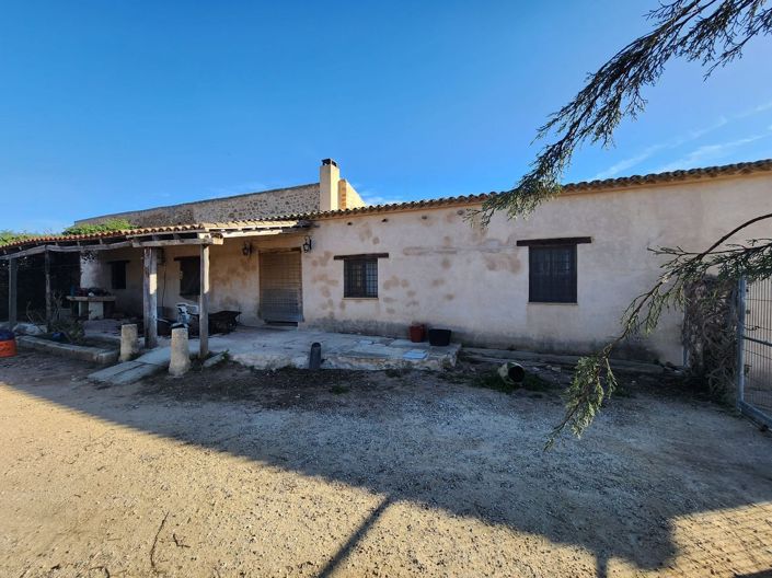 Image No.8-4 Bed Country House for sale