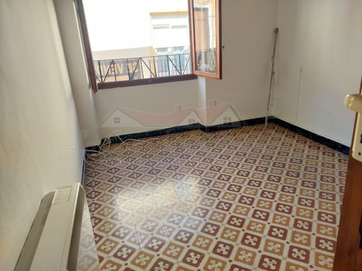 Image No.41-4 Bed Townhouse for sale