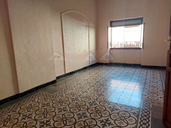 Image No.45-4 Bed Townhouse for sale