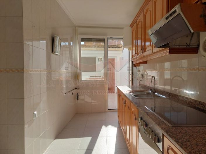 Image No.6-4 Bed Townhouse for sale