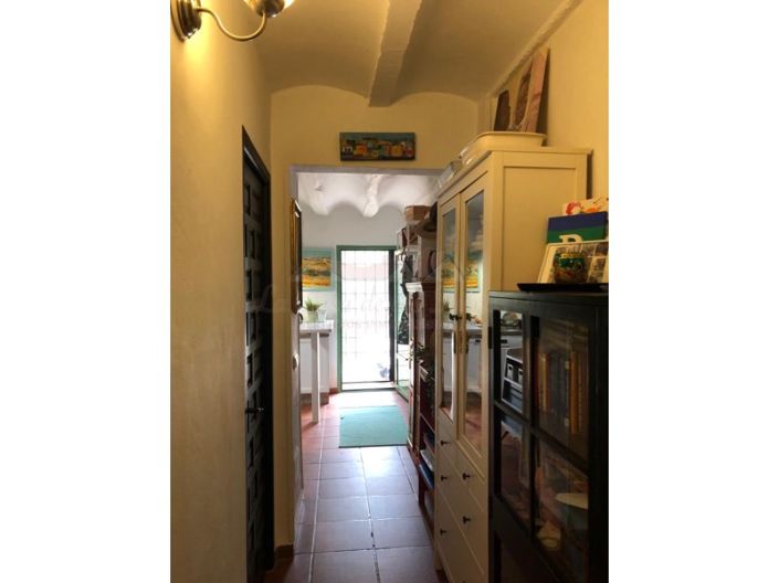 Image No.17-3 Bed Country House for sale