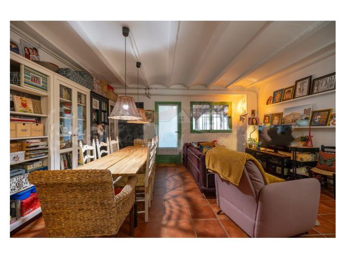 Image No.2-3 Bed Country House for sale