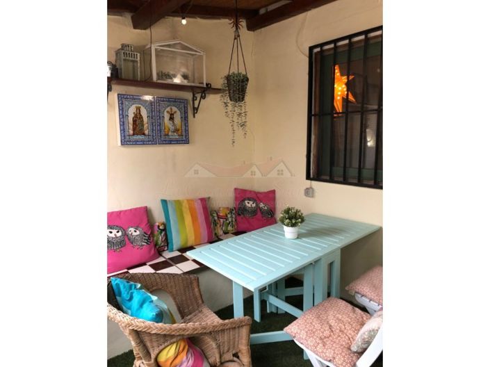 Image No.20-3 Bed Country House for sale