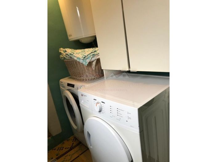 Image No.24-3 Bed Country House for sale