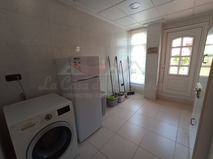 Image No.16-4 Bed Villa for sale