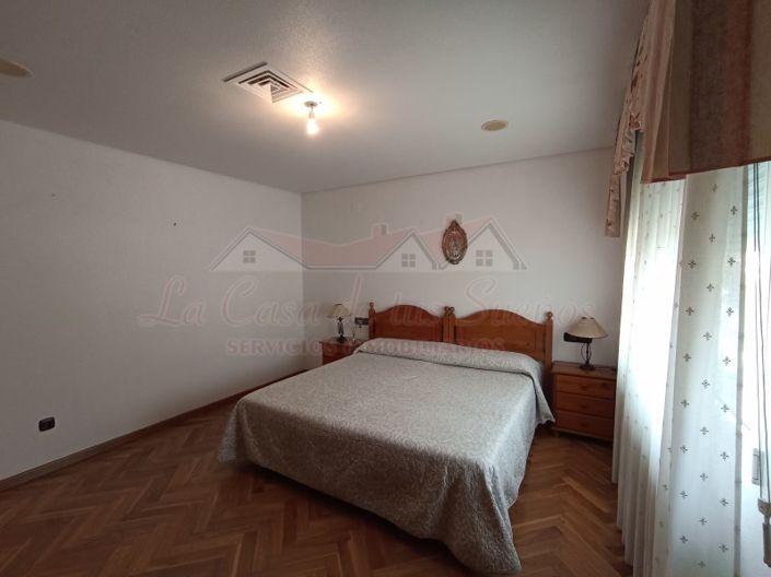 Image No.24-4 Bed Villa for sale