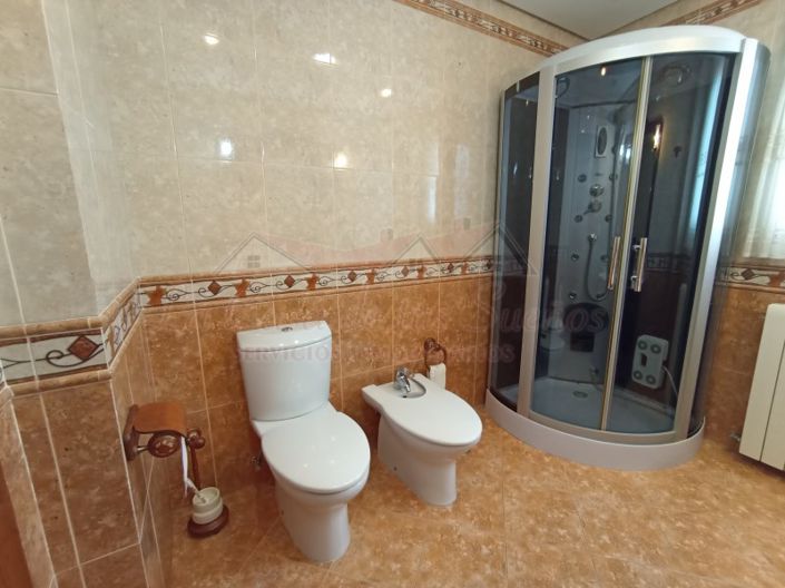 Image No.31-4 Bed Villa for sale