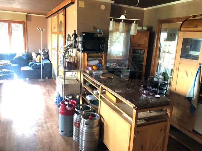 Image No.22-4 Bed Country House for sale