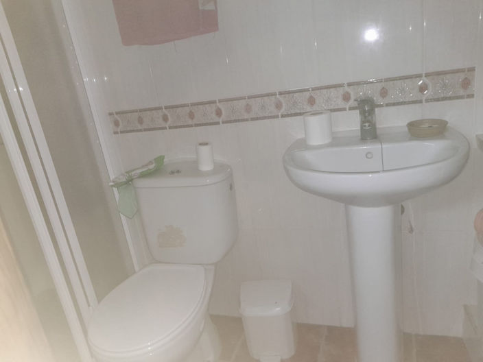 Image No.6-6 Bed Country House for sale