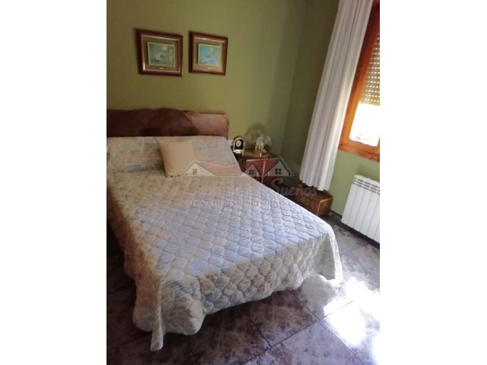 Image No.5-6 Bed Townhouse for sale