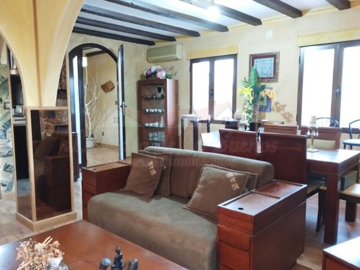 Image No.11-2 Bed Villa for sale