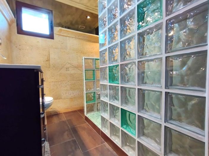 Image No.25-2 Bed Villa for sale