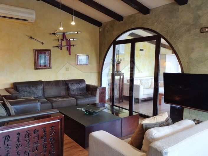 Image No.33-2 Bed Villa for sale