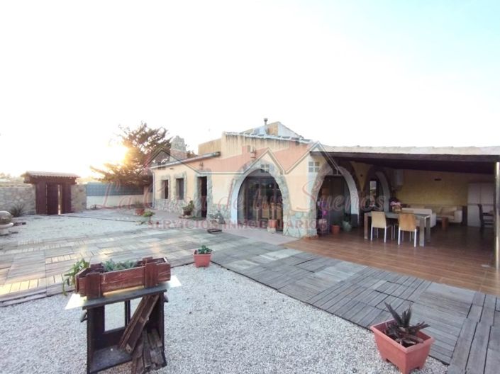 Image No.44-2 Bed Villa for sale