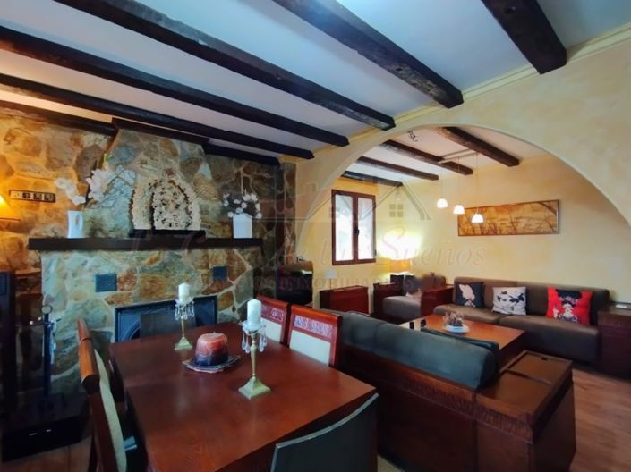 Image No.7-2 Bed Villa for sale