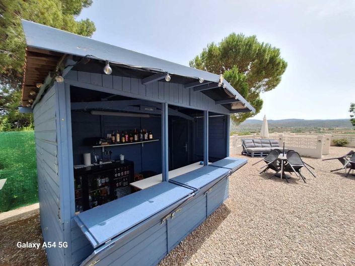 Image No.41-9 Bed Commercial for sale