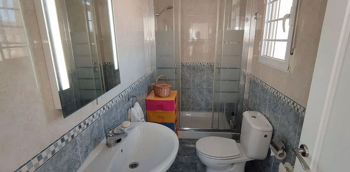 Image No.25-Villa de 4 chambres à vendre à Pinoso